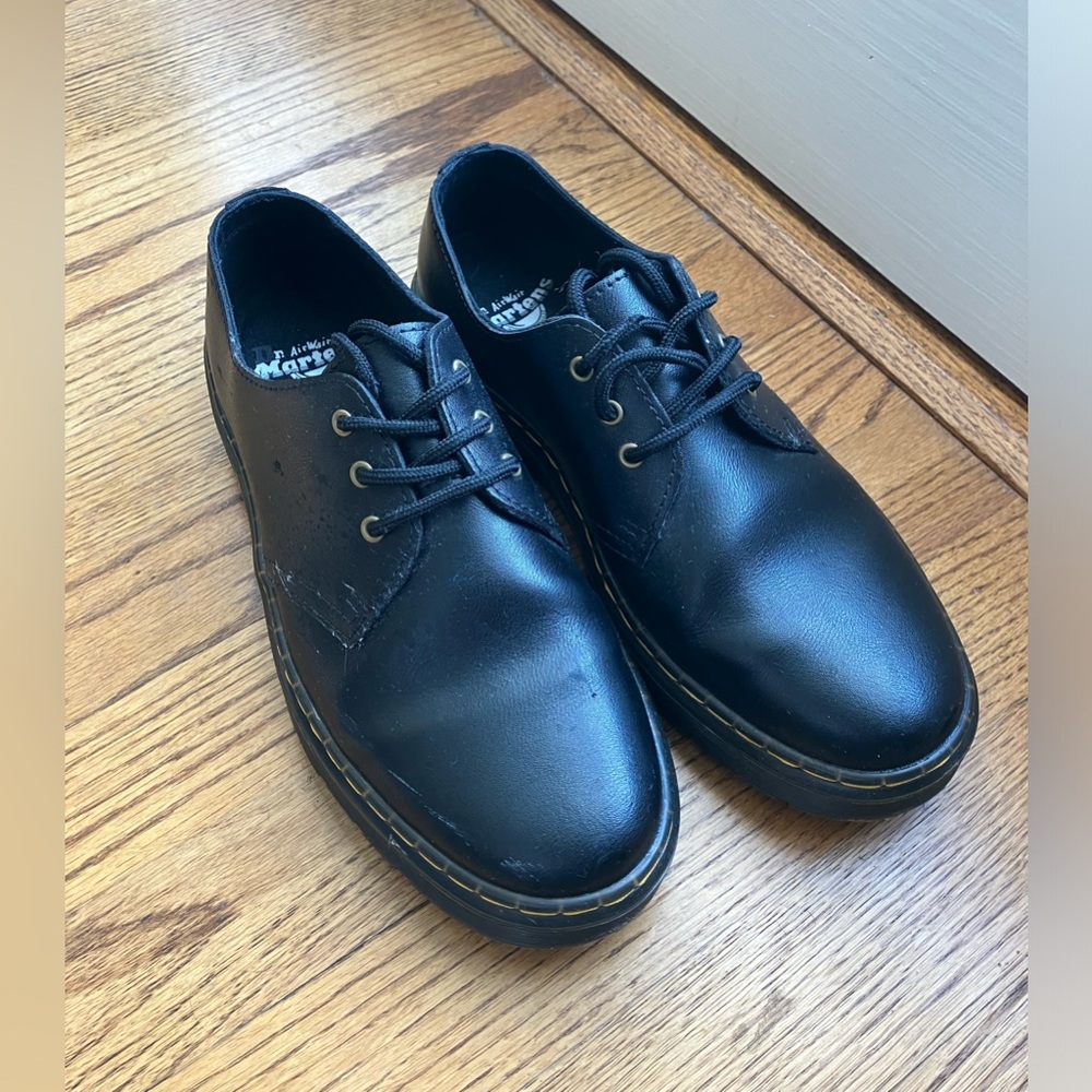NWOT Dr Martens Black Leather Lace up Oxfords Size 8